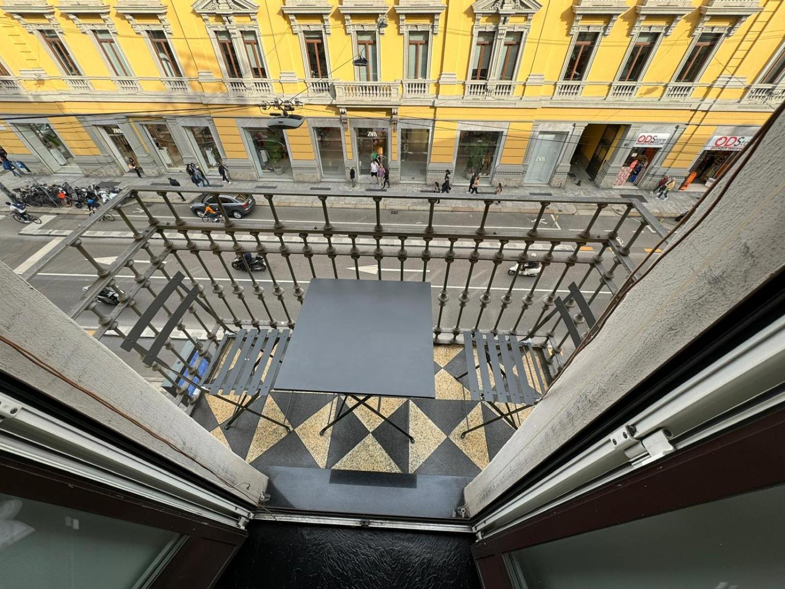 Milano Centro Corso Buenos Aires - Centrale Fs Exterior foto